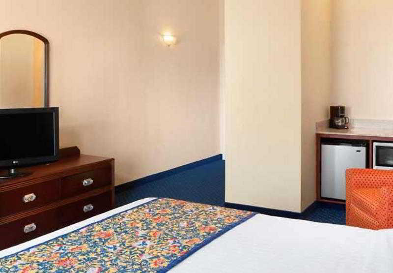 Courtyard By Marriott Henderson - Green Valley - Las Vegas Oda fotoğraf